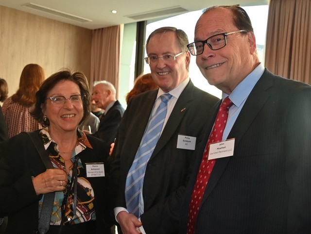 PHOTO-2025-10-05-15-09-11 u