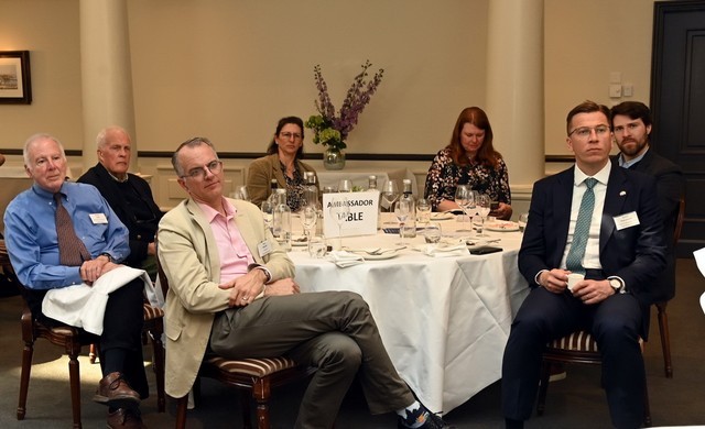 PHOTO-2025-04-12-09-54-42i